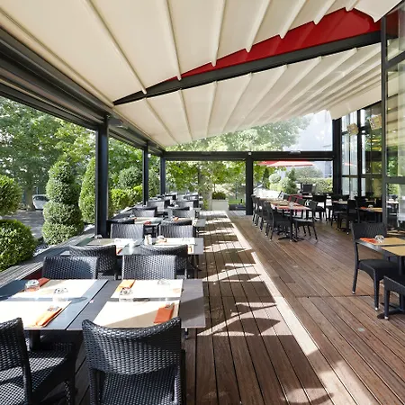 Ibis Marne La Vallee מלון