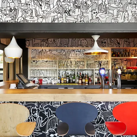 ホテル イビス マルヌ ラヴァレ シャン・シュル・マルヌ