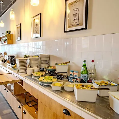 イビス マルヌ ラヴァレ 3*