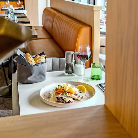 ホテル イビス マルヌ ラヴァレ シャン・シュル・マルヌ