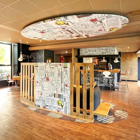 イビス マルヌ ラヴァレ ホテル