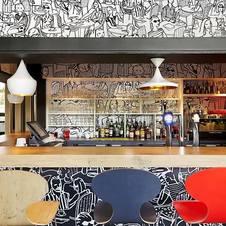 מלון Ibis Marne La Vallee 3*
