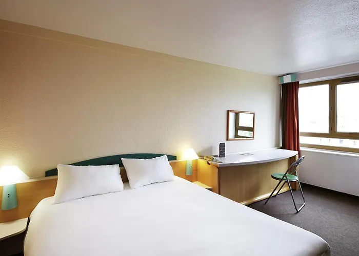 Ibis Marne La Vallee 3*