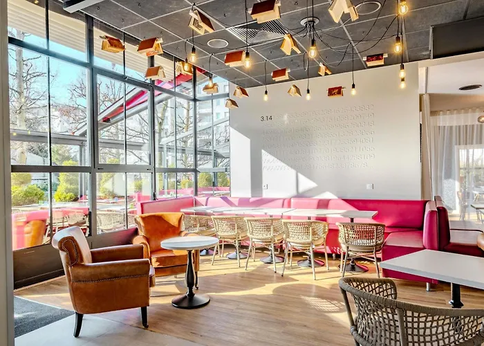 Ibis Marne La Vallee 3*